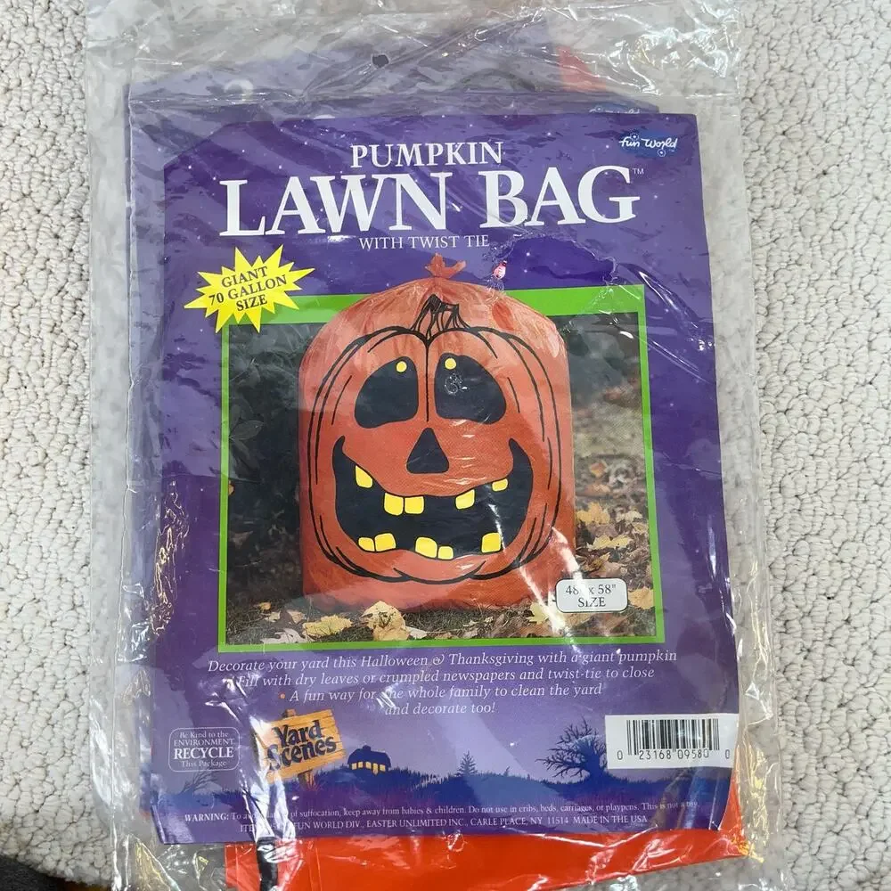 Assorted lawn bags